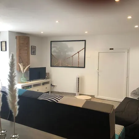 Le MasDinina Superbe studio entièrement rénové Seynes Extérieur photo
